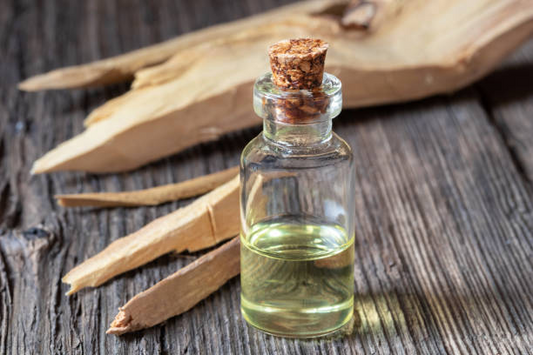 Sandalwood perfume